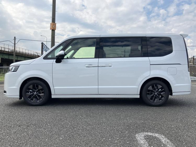 ステップワゴン1.5 スパーダ