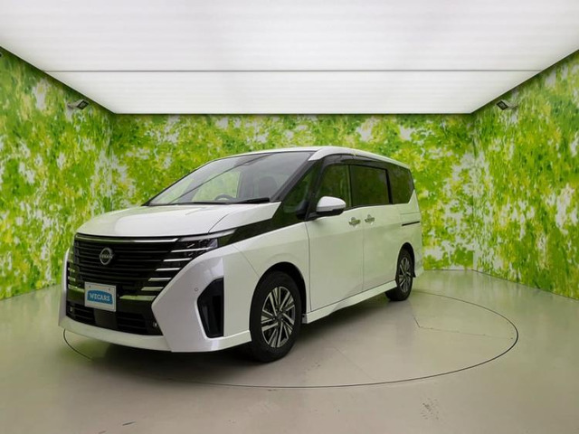セレナ1.4 e-POWER ハイウェイスターV