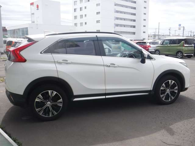 エクリプスクロス2.2 G ディーゼル 4WD