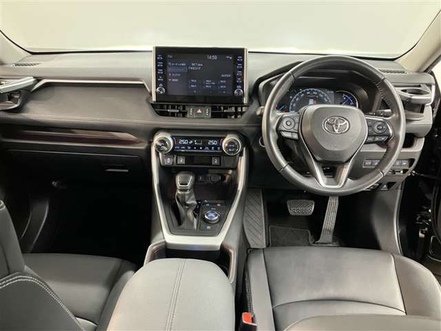 RAV42.5 ハイブリッド G E-Four 4WD