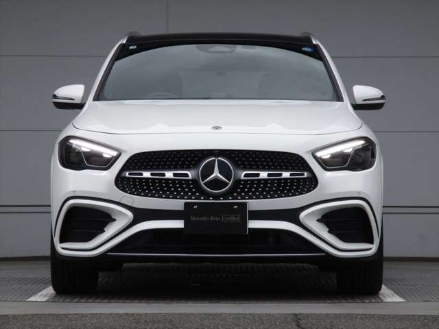 GLAクラスGLA200 d 4マチック アーバン スターズ 4WD