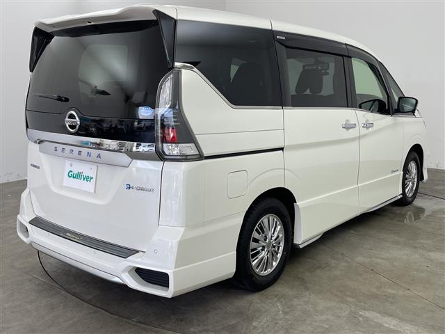 セレナ1.2 e-POWER AUTECH セーフティパッケージ
