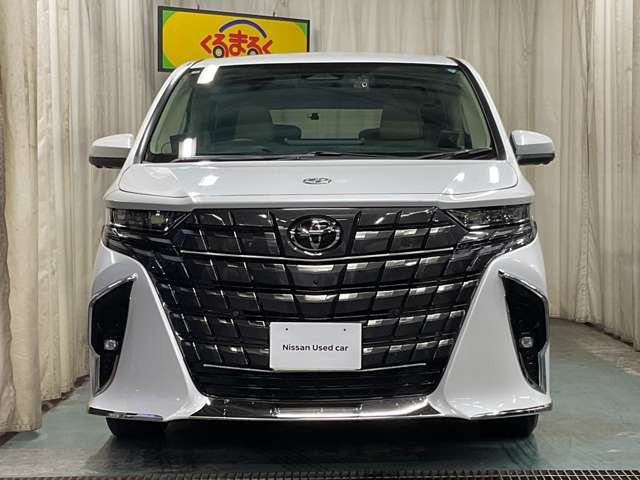 アルファードハイブリッド 2.5 エグゼクティブ ラウンジ E-Four 4WD