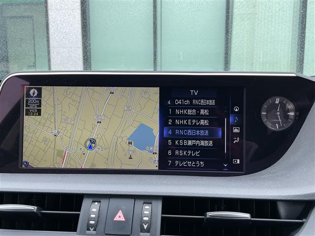 ES300h バージョンL