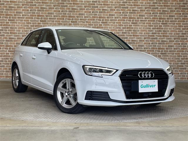 A3スポーツバック2.0 TFSI クワトロ 4WD