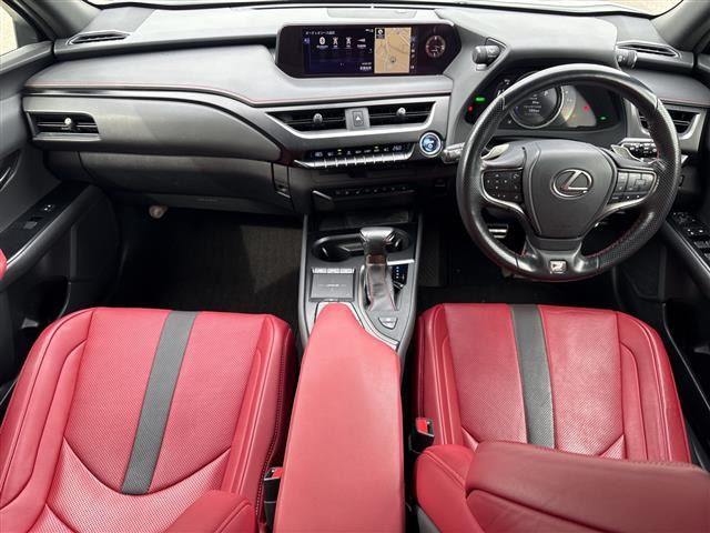 UX250h Fスポーツ