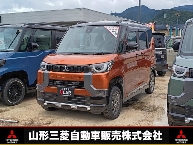 デリカミニT プレミアム 4WD