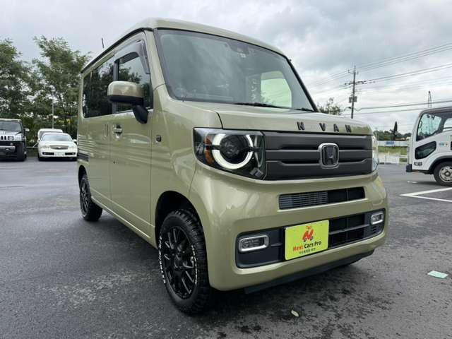 N-VAN+スタイル ファン ターボ  4WD