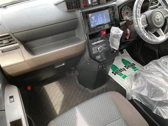 ルーミー1.0 G 4WD