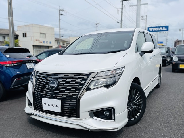 エルグランド2.5 250ハイウェイスターS アーバンクロム
