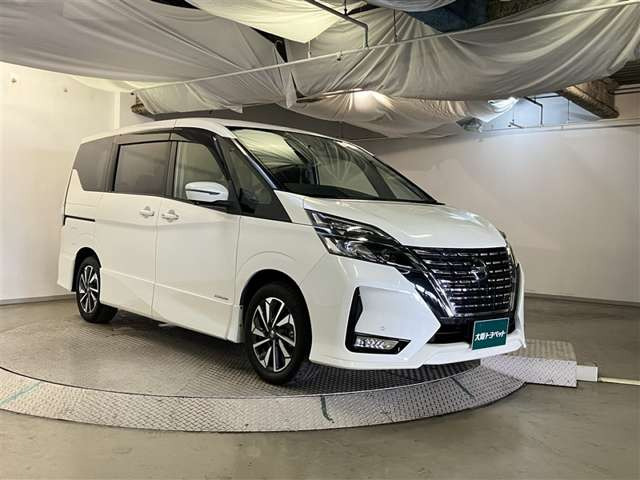 セレナ2.0 ハイウェイスターV
