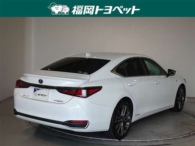 ES300h Fスポーツ