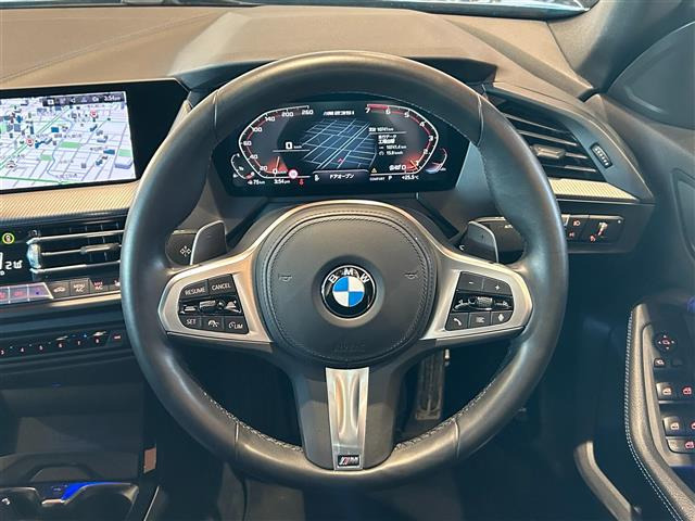2シリーズグランクーペM235i xドライブ 4WD