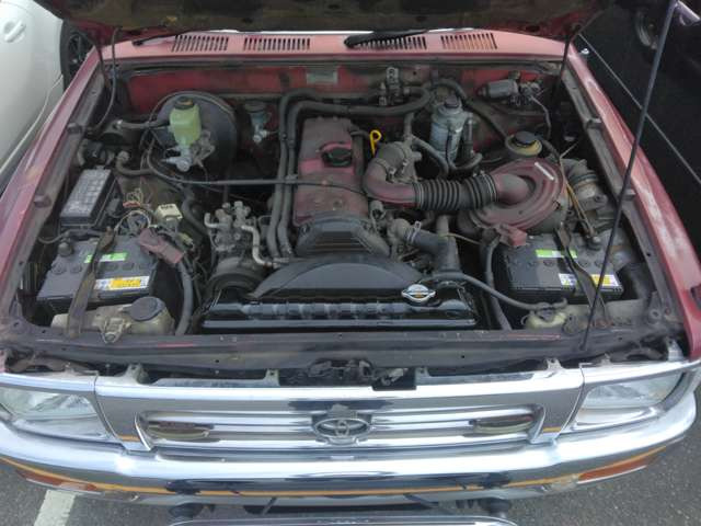 ディーゼルエンジン型式3L!2800cc!4WD!5MT!2バッテリー!