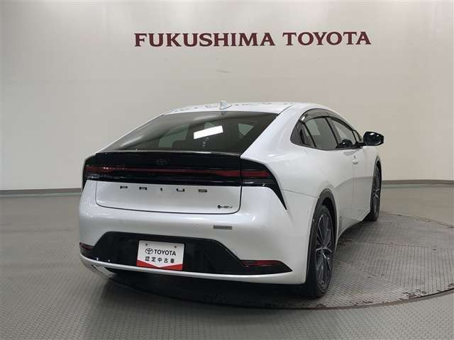プリウス2.0 Z