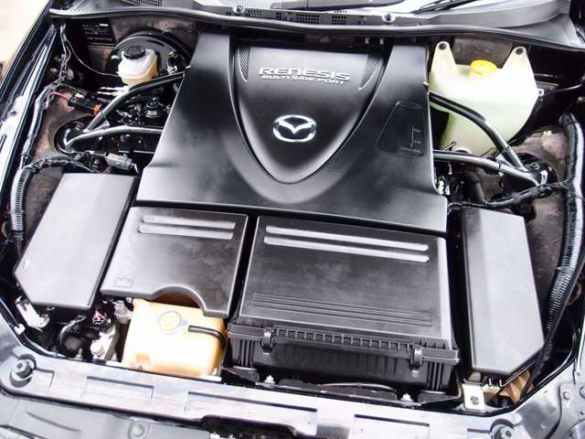 走行130,578km時に93万円かけてリビルトエンジンに交換済み!BLTZ車高調、ADVAN製RG?19AW、Rマジックマフラー、Rマジックリアウイングなど多数の高額パーツに加え強化クラッチ交換済
