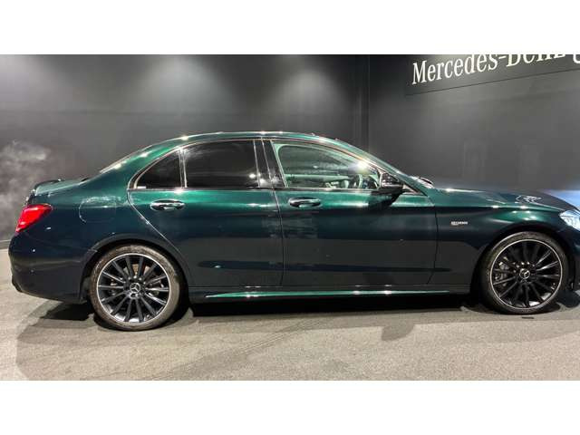 CクラスAMG C43 4マチック 4WD