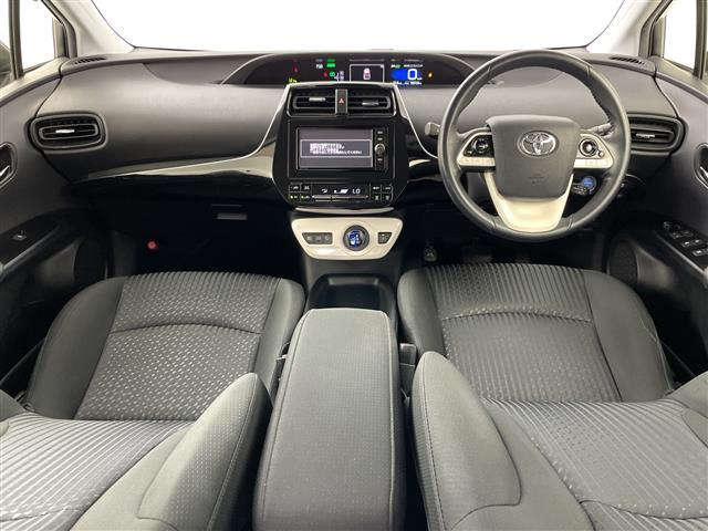 プリウス1.8 S セーフティ プラス