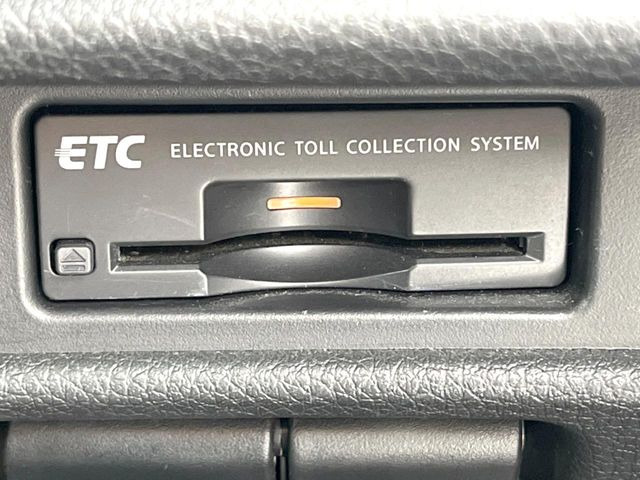 【ETC】高速道路の料金所をストレスなく通過!話題のスポットやサービスエリアに多い「スマートIC」利用時は必須のアイテムです。当店でセットアップを実施、ご納車当日からすぐにご利用いただけます!