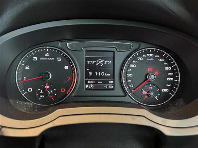 Q32.0 TFSI クワトロ 220PS 4WD