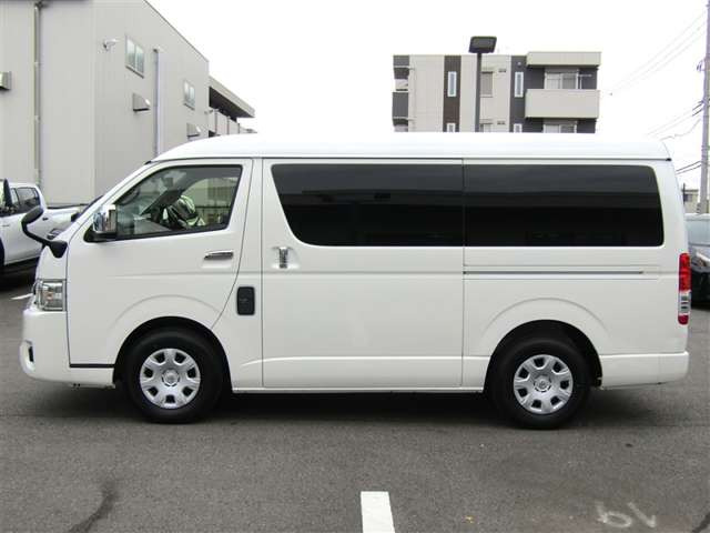 ハイエースバン