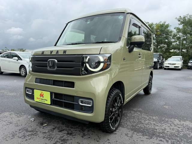 N-VAN+スタイル ファン ターボ  4WD