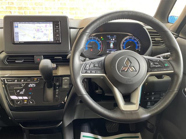 デリカミニT プレミアム 4WD