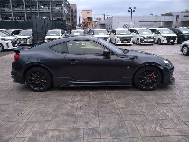 862.0 GT リミテッド ブラックパッケージ