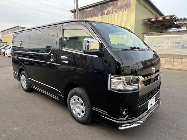 ハイエースバン