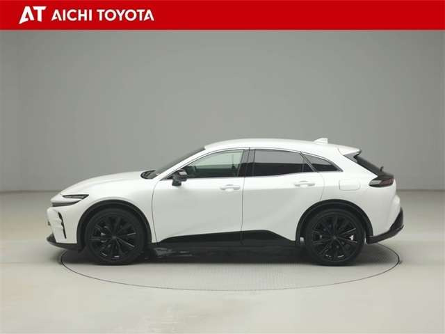 クラウンスポーツ2.5 Z E-Four 4WD