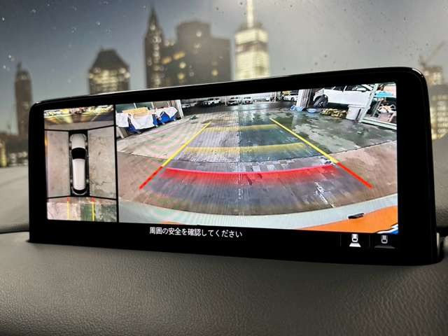 【アラウンドビューモニター】も付いています!狭い場所での車庫入れや縦列駐車も安心ですね☆