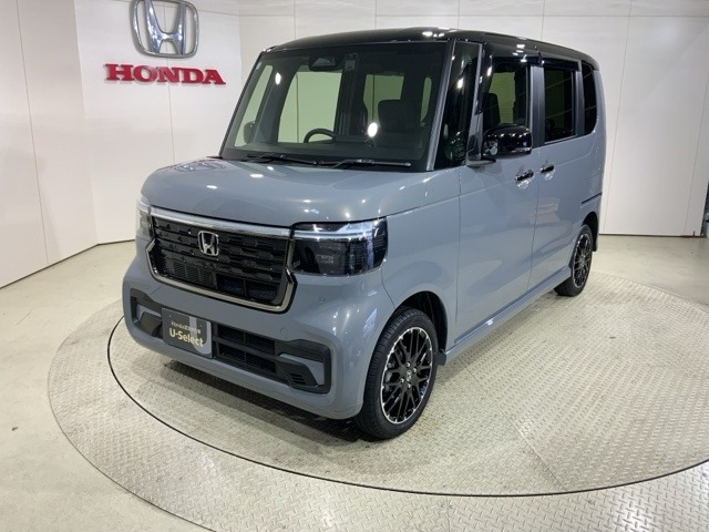N-BOXカスタムターボ コーディネートスタイル モノトーン 4WD