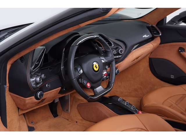 488スパイダーF1 DCT