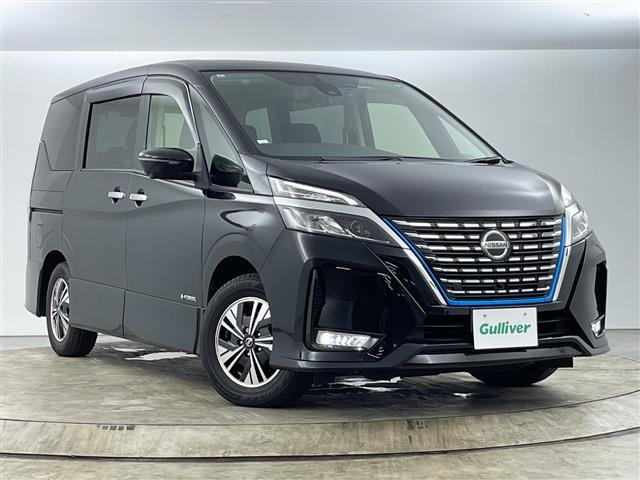 セレナ1.2 e-POWER ハイウェイスターV