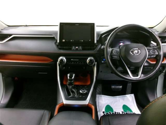 RAV42.0 アドベンチャー 4WD