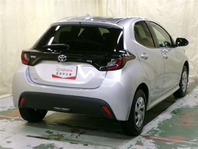 ヤリス1.5 X 4WD