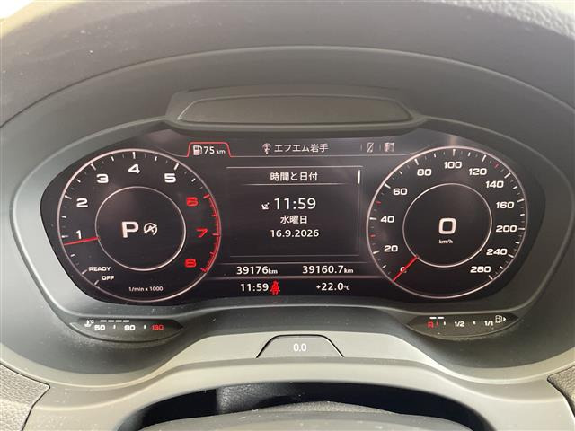 A3スポーツバック2.0 TFSI クワトロ 4WD