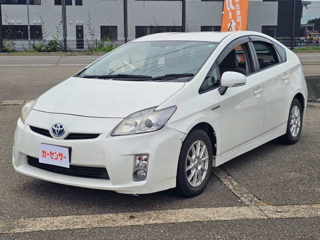 プリウス1.8 S