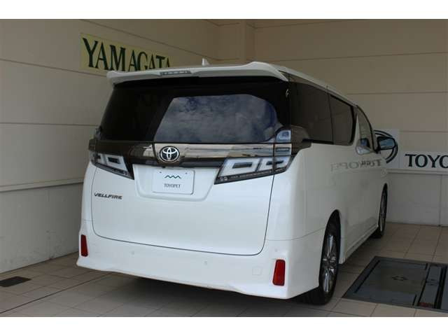 ヴェルファイア2.5 Z ゴールデンアイズII 4WD