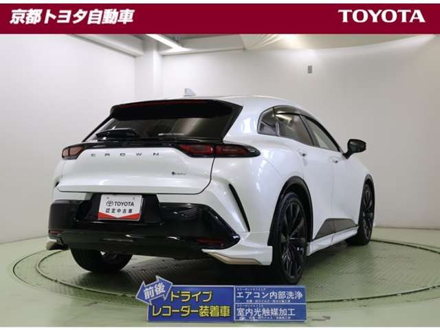 クラウンスポーツ2.5 Z E-Four 4WD