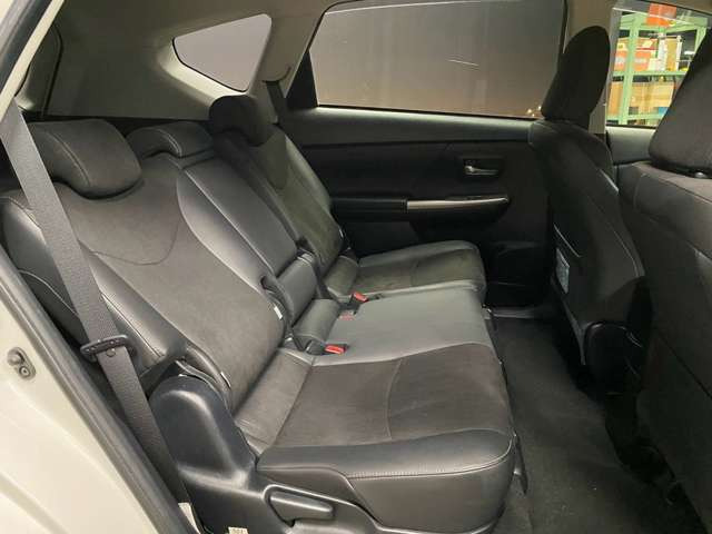 車内もキレイで嫌な臭いもありません☆車内の臭い、汚れが気になる方は内装のスチームクリーナーも施工可能です♪