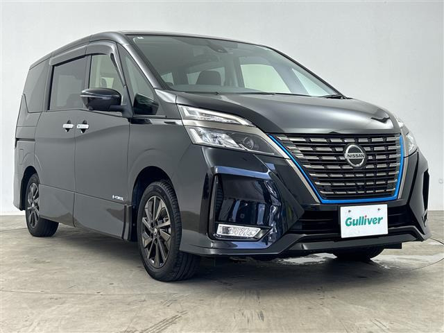 セレナ1.2 e-POWER ハイウェイスターV アーバンクロム