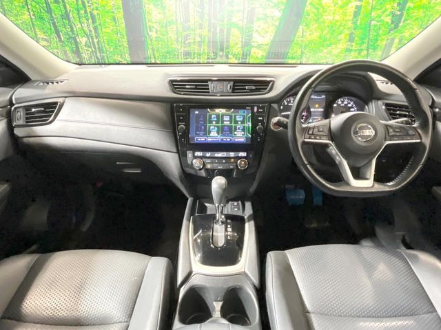 エクストレイル2.0 20Xi