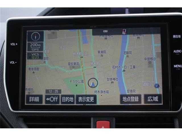 ヴォクシー1.8 ハイブリッド ZS