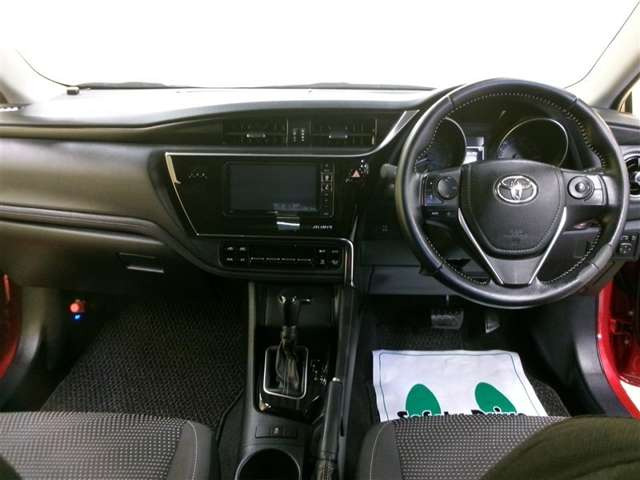 オーリス1.5 150X Sパッケージ 4WD
