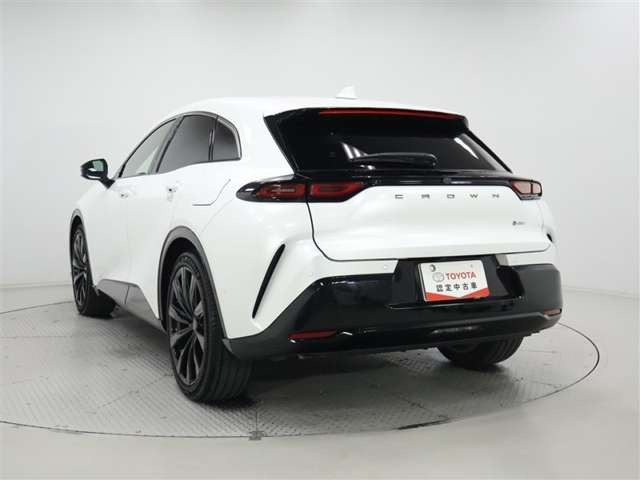 クラウンスポーツ2.5 Z E-Four 4WD
