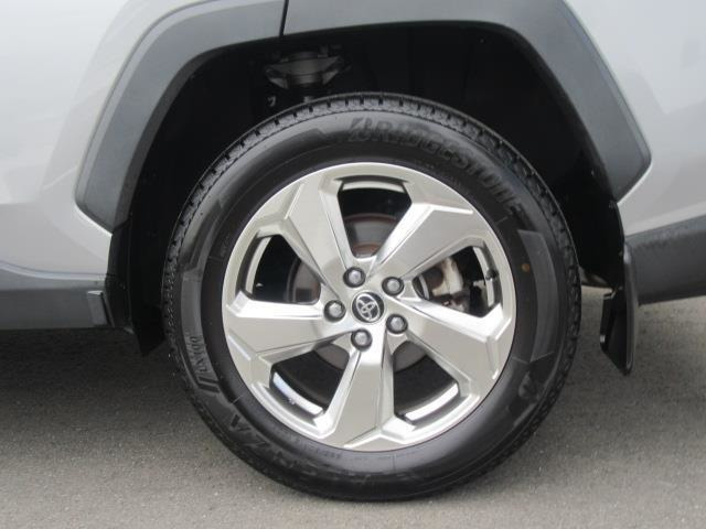 RAV42.5 ハイブリッド G E-Four 4WD