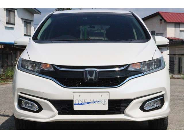 フィット1.5 ハイブリッド L ホンダセンシング 4WD