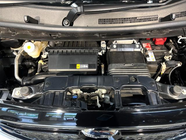 親切・丁寧な専門メカニックスタッフが応対!・車検・点検整備・事故等の修理などアフターサービスも安心。お車のカスタマイズもネクステージのサービススタッフまでご相談ください!
