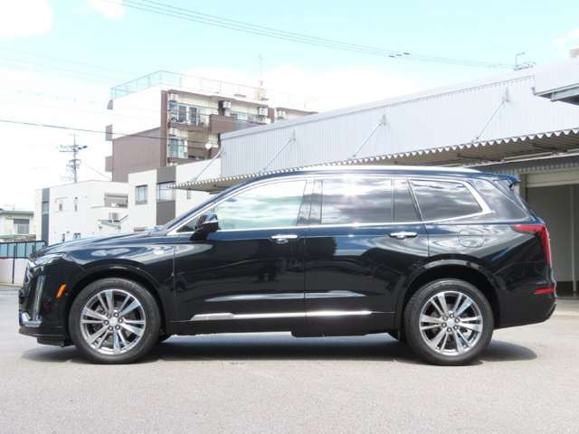 XT6プラチナム 4WD
